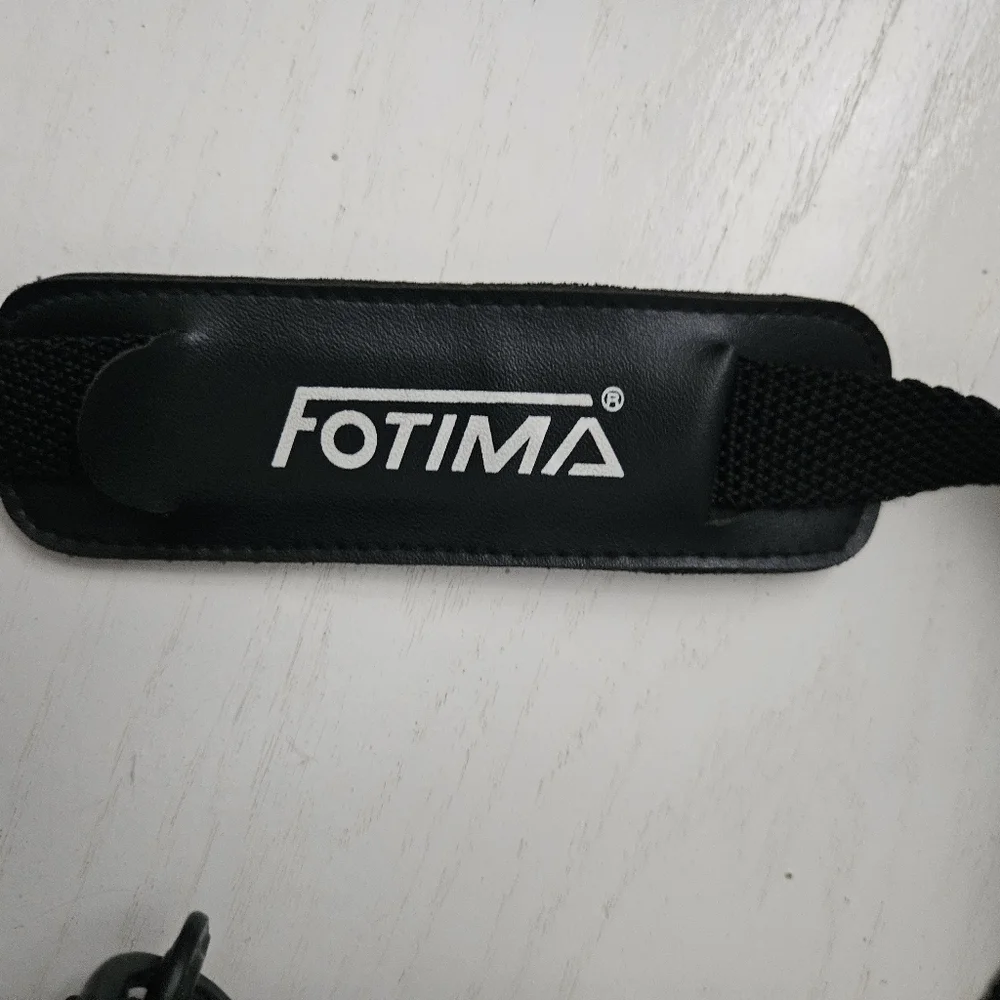 Fotima black camera‎ carrying case model no. 60C with strap and pockets